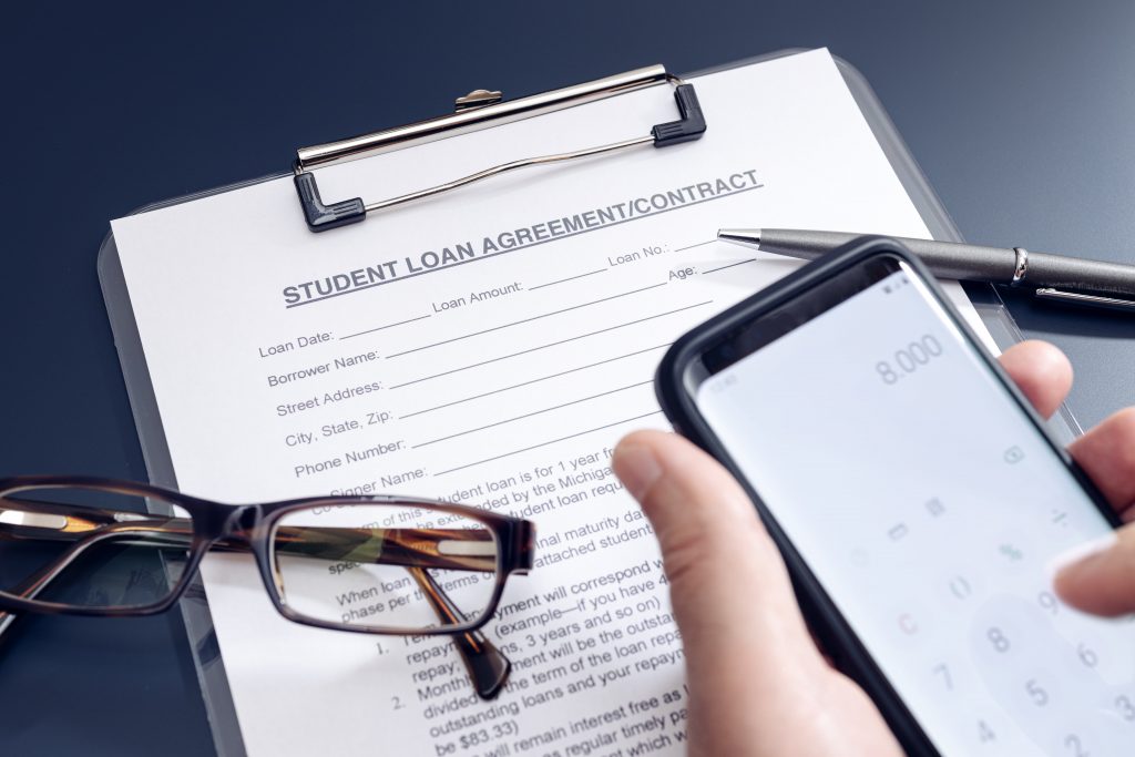 How to Apply for a Student Loan